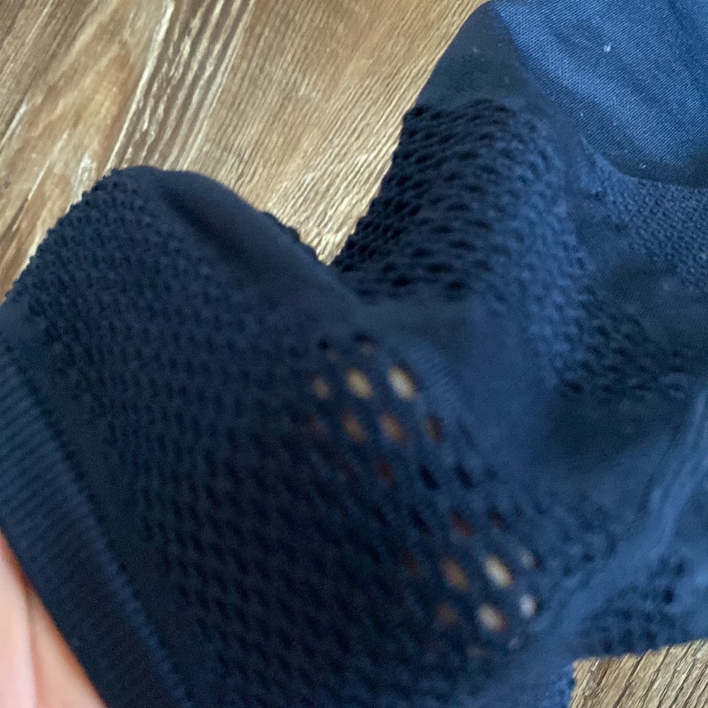 Fabletics leggings - Picture 2 of 4